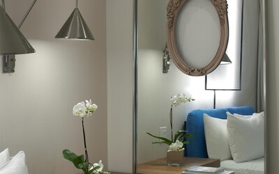 The Valorian Los Angeles, Curio Collection by Hilton