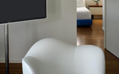 The Valorian Los Angeles, Curio Collection by Hilton