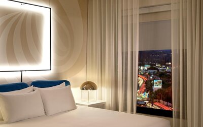 The Valorian Los Angeles, Curio Collection by Hilton