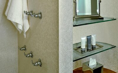The Valorian Los Angeles, Curio Collection by Hilton