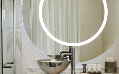The Valorian Los Angeles, Curio Collection by Hilton
