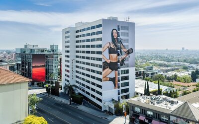 The Valorian Los Angeles, Curio Collection by Hilton