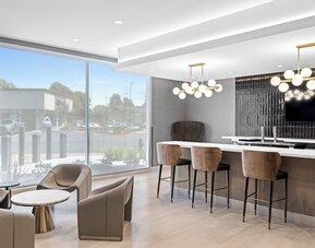La Quinta Inn & Suites by Wyndham La Habra