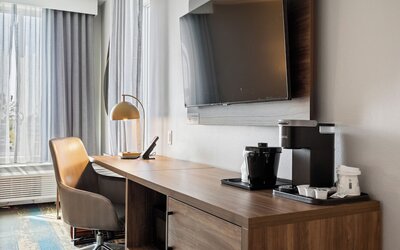 La Quinta Inn & Suites by Wyndham La Habra