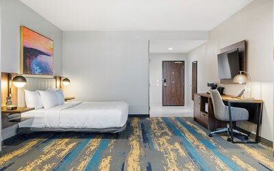 La Quinta Inn & Suites by Wyndham La Habra