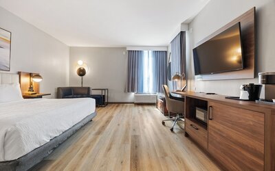 La Quinta Inn & Suites by Wyndham La Habra