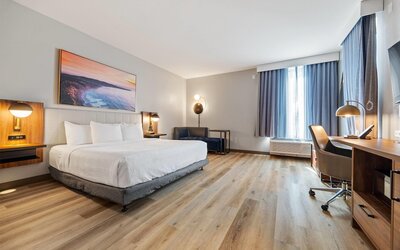 La Quinta Inn & Suites by Wyndham La Habra