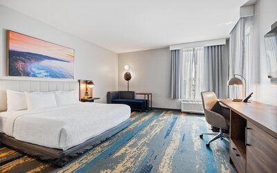 La Quinta Inn & Suites by Wyndham La Habra