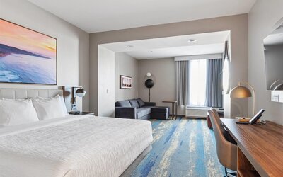 La Quinta Inn & Suites by Wyndham La Habra