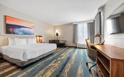 La Quinta Inn & Suites by Wyndham La Habra