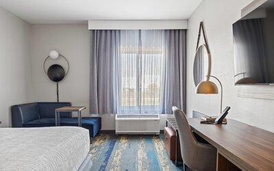 La Quinta Inn & Suites by Wyndham La Habra