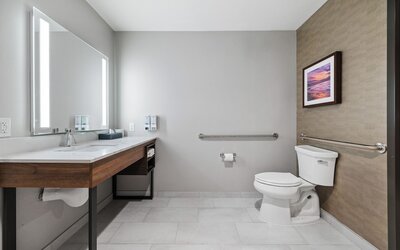 La Quinta Inn & Suites by Wyndham La Habra