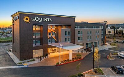 La Quinta Inn & Suites by Wyndham La Habra