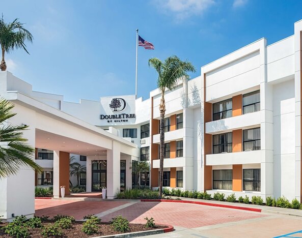 DoubleTree by Hilton Pomona