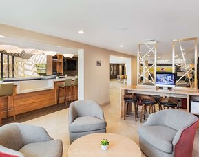DoubleTree by Hilton Pomona