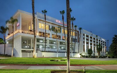 DoubleTree by Hilton Pomona