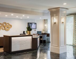 Ayres Suites Yorba Linda