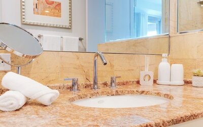 Brickell Ave Suites-Miami