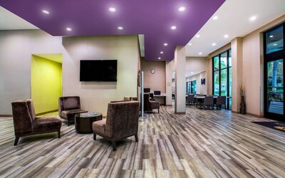 La Quinta Inn & Suites by Wyndham Pomona