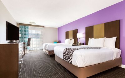 La Quinta Inn & Suites by Wyndham Pomona