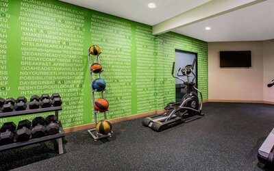 La Quinta Inn & Suites by Wyndham Pomona