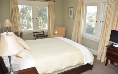 Arroyo Vista Inn