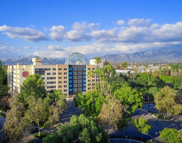 Sheraton Fairplex Suites & Conference Center