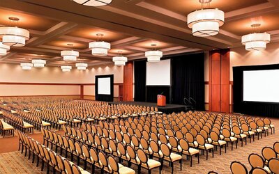 Sheraton Fairplex Suites & Conference Center