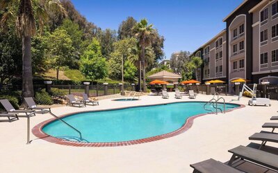 La Quinta Inn & Suites by Wyndham Santa Clarita - Valencia