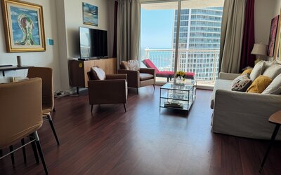 Miami Brickell unit Balcony Pool 1 pkg