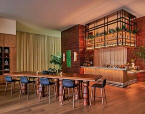 HOLLYWOOD VOLUME, a Tribute Portfolio Hotel