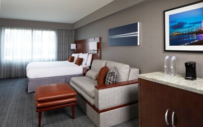 Courtyard by Marriott Los Angeles LAX/Century Boulevard