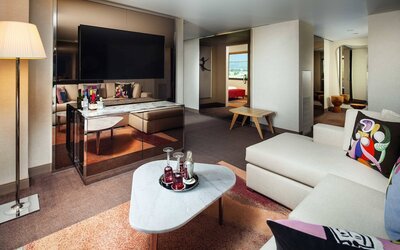SLS Hotel, a Luxury Collection Hotel, Beverly Hills