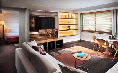 SLS Hotel, a Luxury Collection Hotel, Beverly Hills