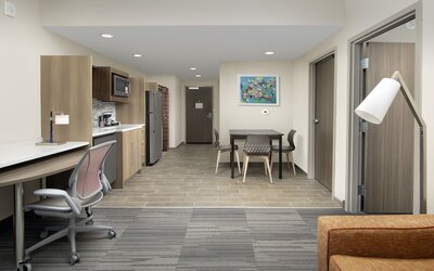 Home2 Suites by Hilton Miami Doral West Airport