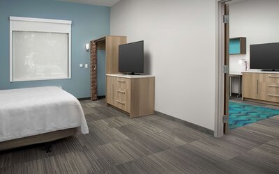 Home2 Suites by Hilton Miami Doral West Airport