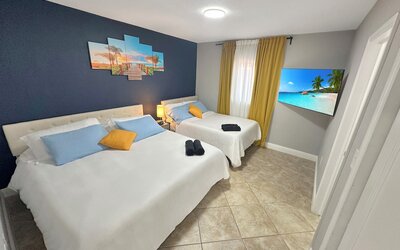 Happy Escape, 15 Min to Beach, Massage Shower Jets, Bar, and BBQ