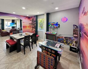 Happy Escape, 15 Min to Beach, Massage Shower Jets, Bar, and BBQ