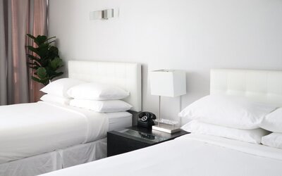 Park Plaza Lodge Hotel
