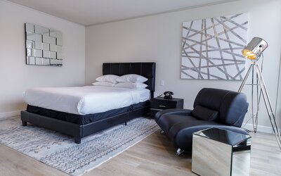 Park Plaza Lodge Hotel
