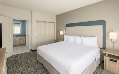 Homewood Suites by Hilton Miami-Airport/Blue Lagoon