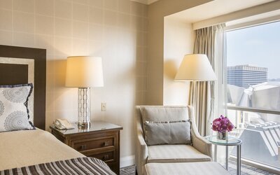 Omni Los Angeles Hotel at California Plaza