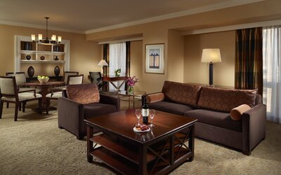 Omni Los Angeles Hotel at California Plaza