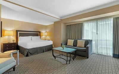 Omni Los Angeles Hotel at California Plaza