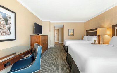 Omni Los Angeles Hotel at California Plaza
