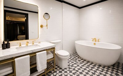 Whisky Hotel