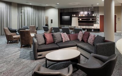Courtyard by Marriott Miami at Dolphin Mall