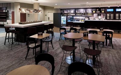Courtyard by Marriott Miami at Dolphin Mall