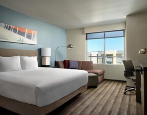Hyatt House LA - University Medical Center