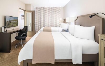 Hollywood Hotel